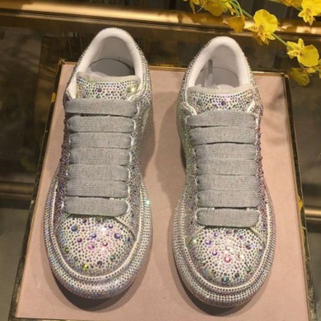 Elara | Luksusowe Sportowe Buty z Kryształami