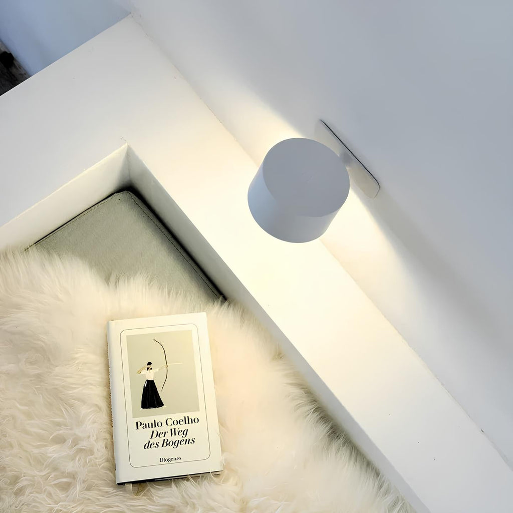 Bezprzewodowa lampa ścienna z funkcją ładowania - LumoFlex