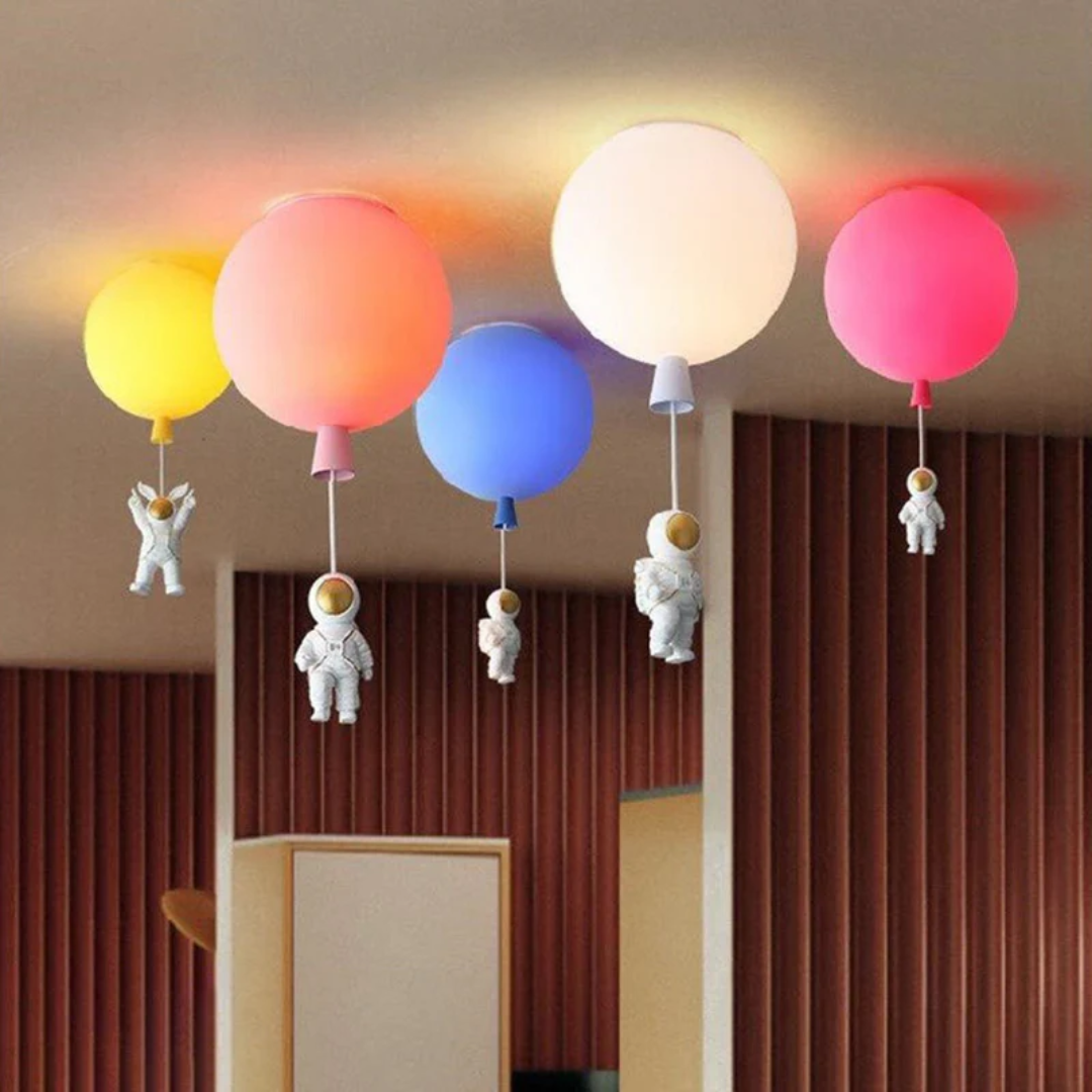 Nowoczesna Lampa sufitowa LED Księżyc/Astronauta do pokoju dziecięcego - CosmoGlow