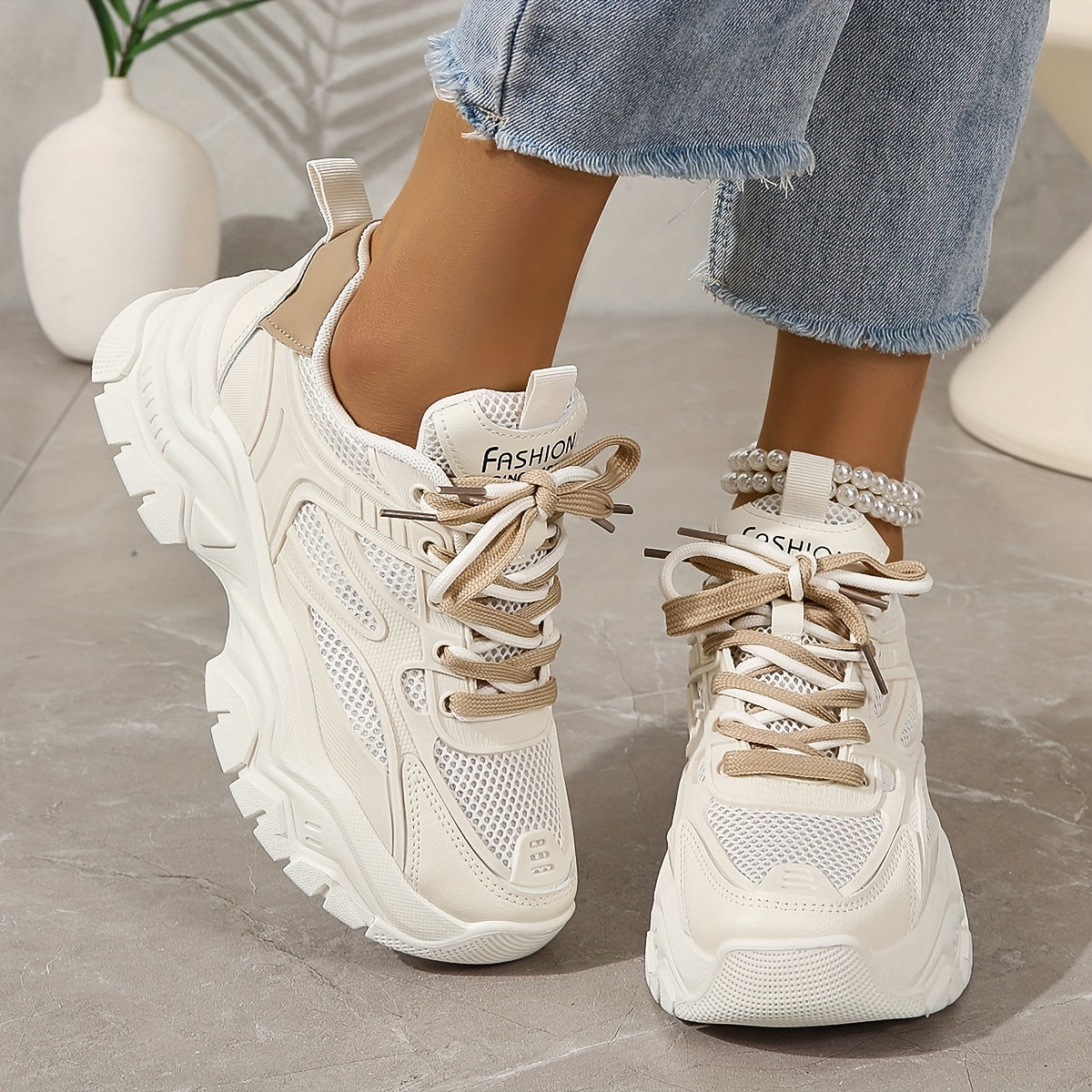 Zara | Kobiece buty siatkowe o przewiewnym designie