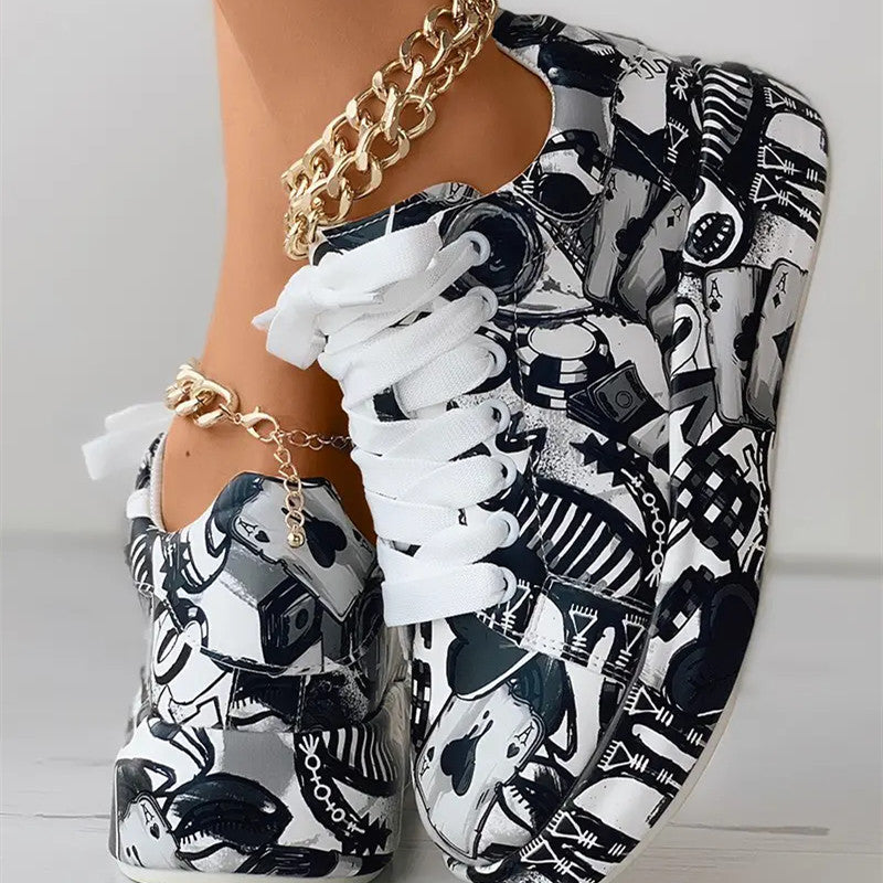 Mila | Kobiece Sneakersy w Stylu Graffiti