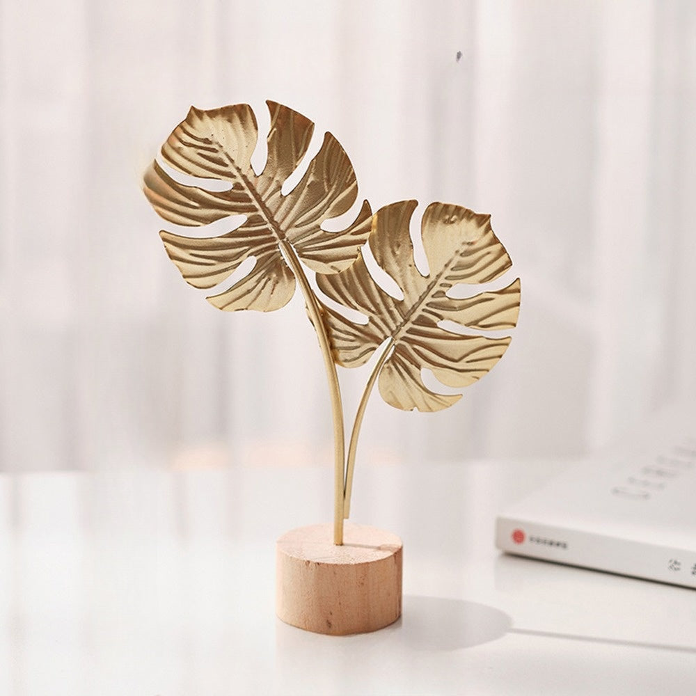 Minimalistyczna dekoracja liścia ginkgo