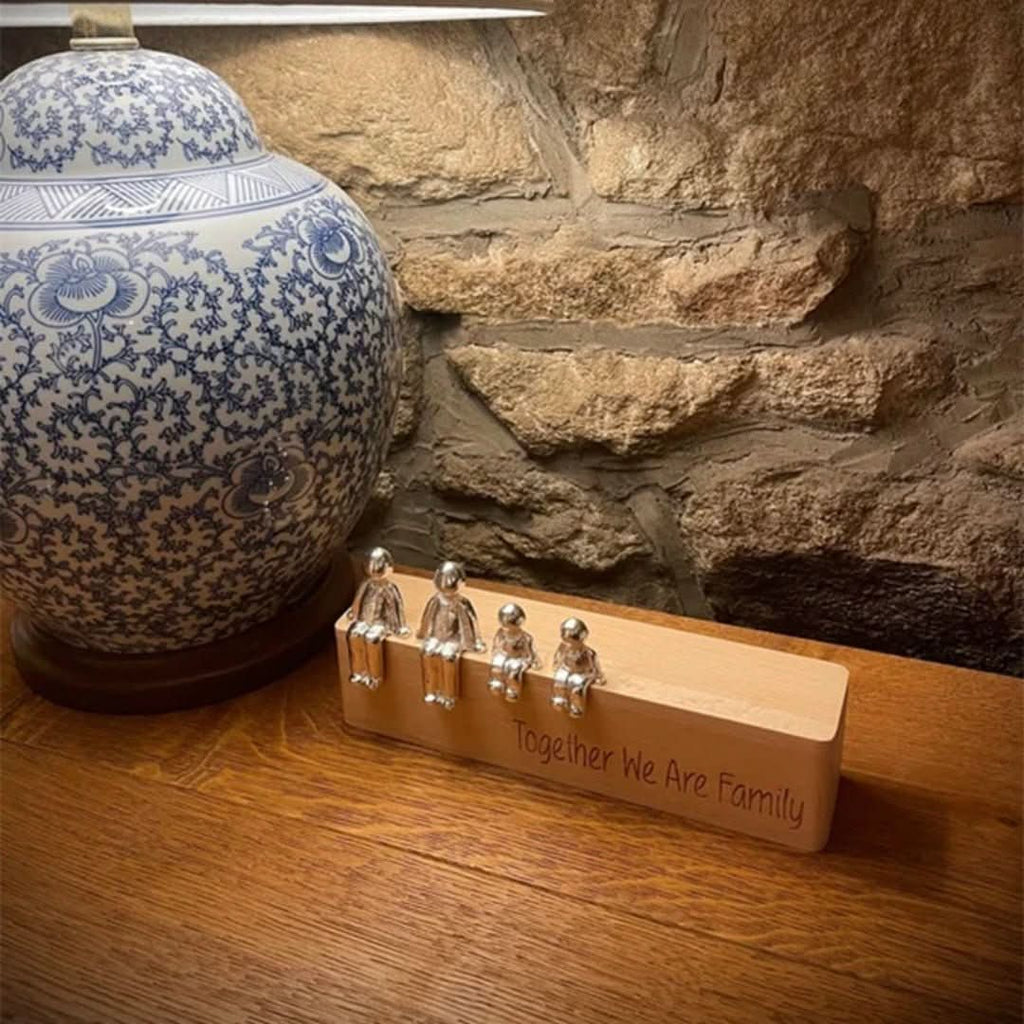 Trwałe upamiętnienie niezłomnych więzi