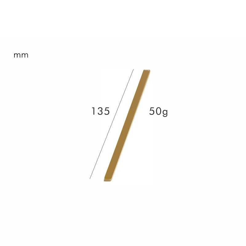 Numery na dom z mosiądzu w satynowym wykończeniu – ponadczasowa elegancja