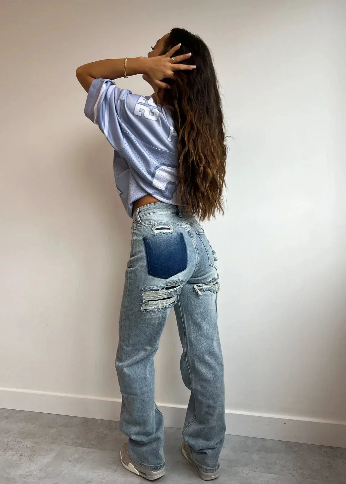 Livia - Vintage Distressed Jeans